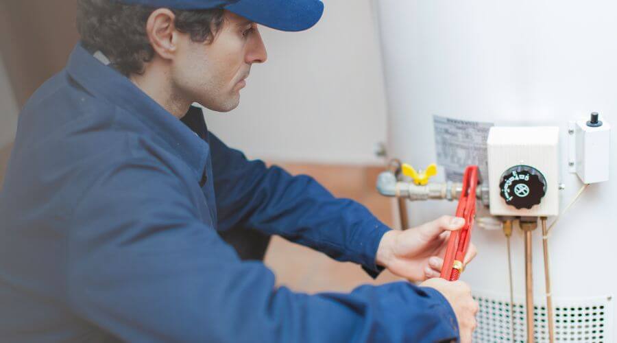 Local water heater installation in Arkansas City, KS